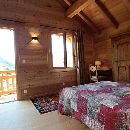 Bed and Breakfast Les Cabris Pelvoux Exterior foto