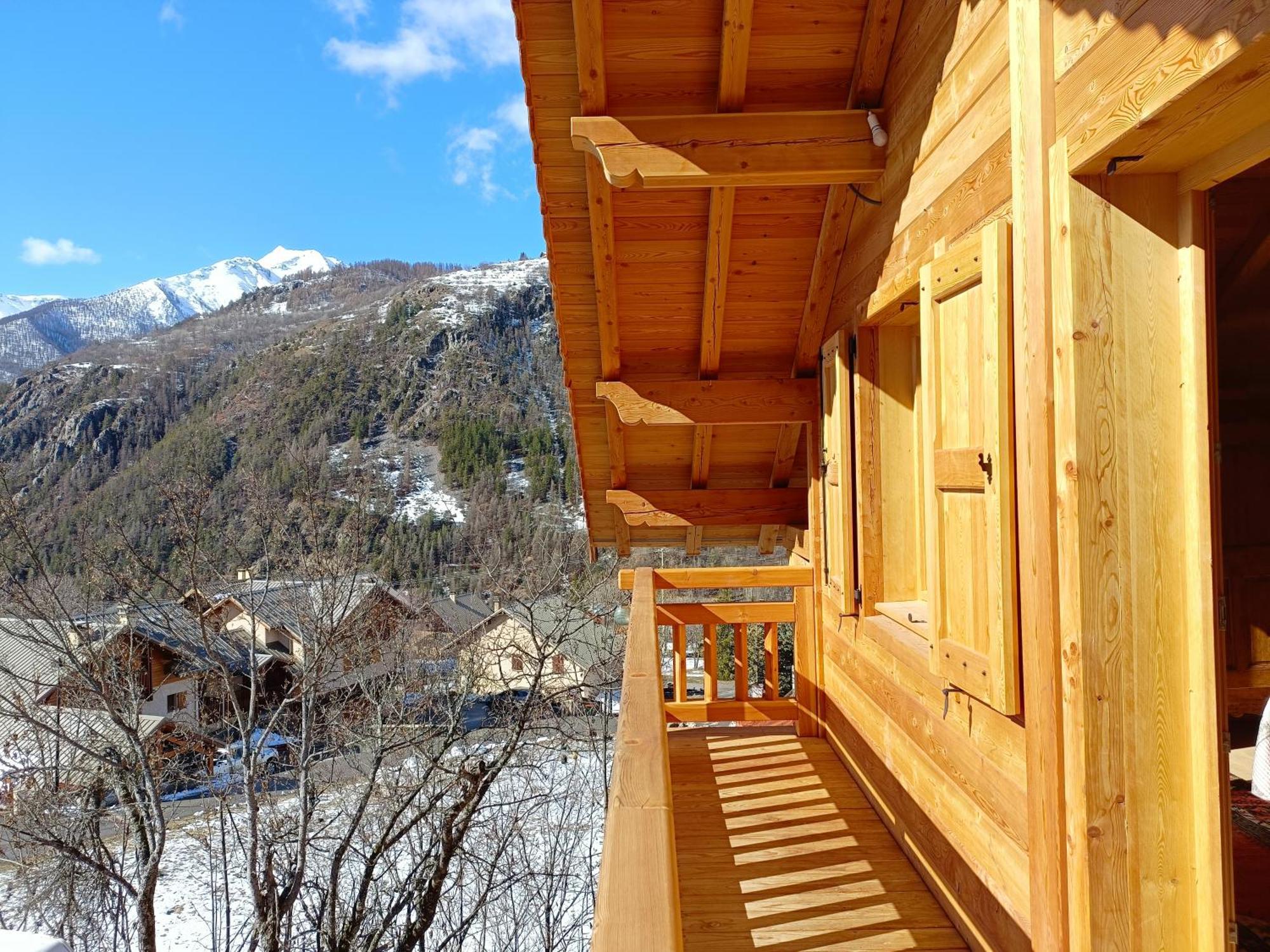 Bed and Breakfast Les Cabris Pelvoux Exterior foto